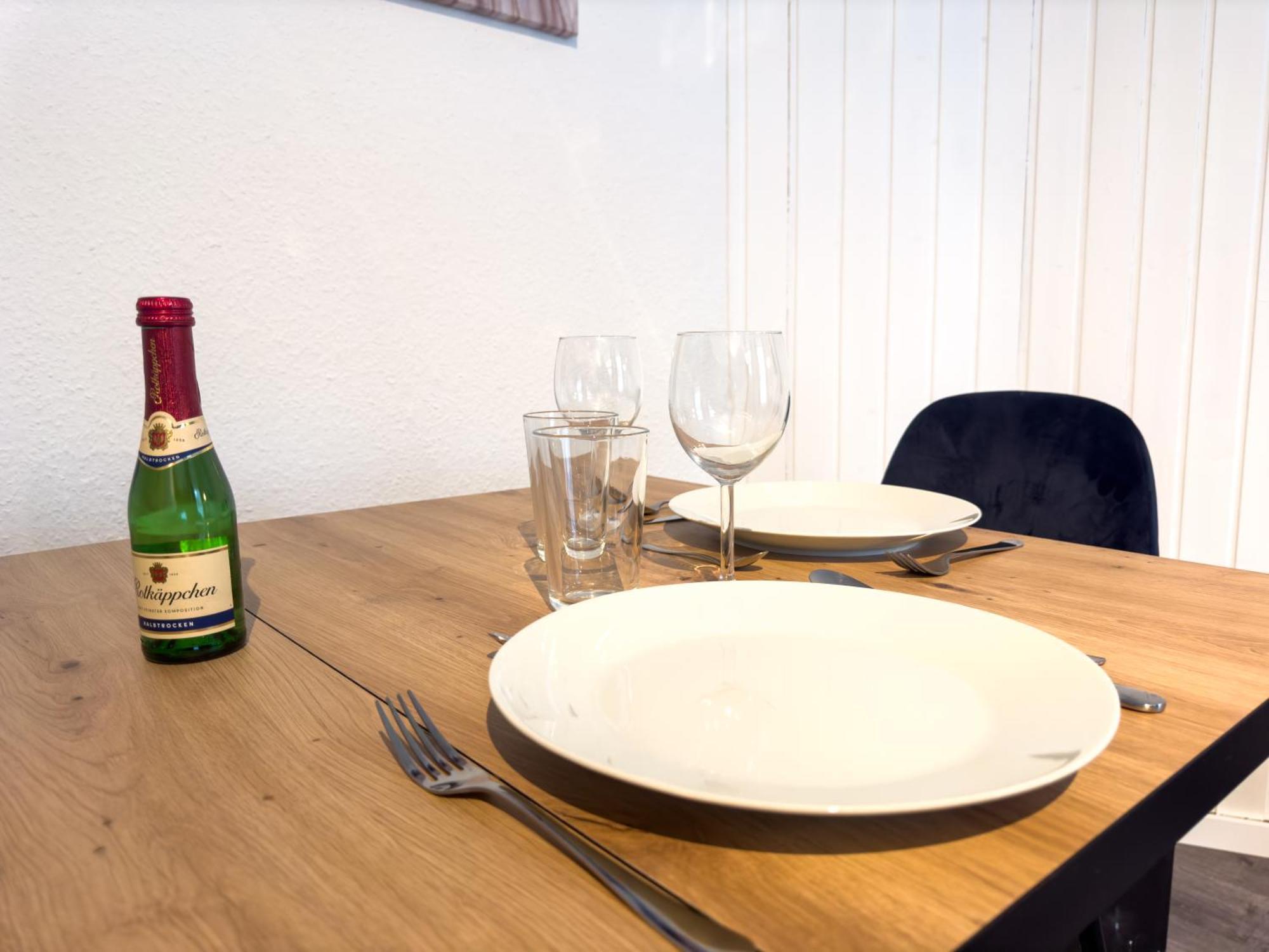 Schoene Wohnung Fuer 4 Gaeste An Der Eilenriede Mit Kostenlosen Parkplaetzen 하노버 외부 사진