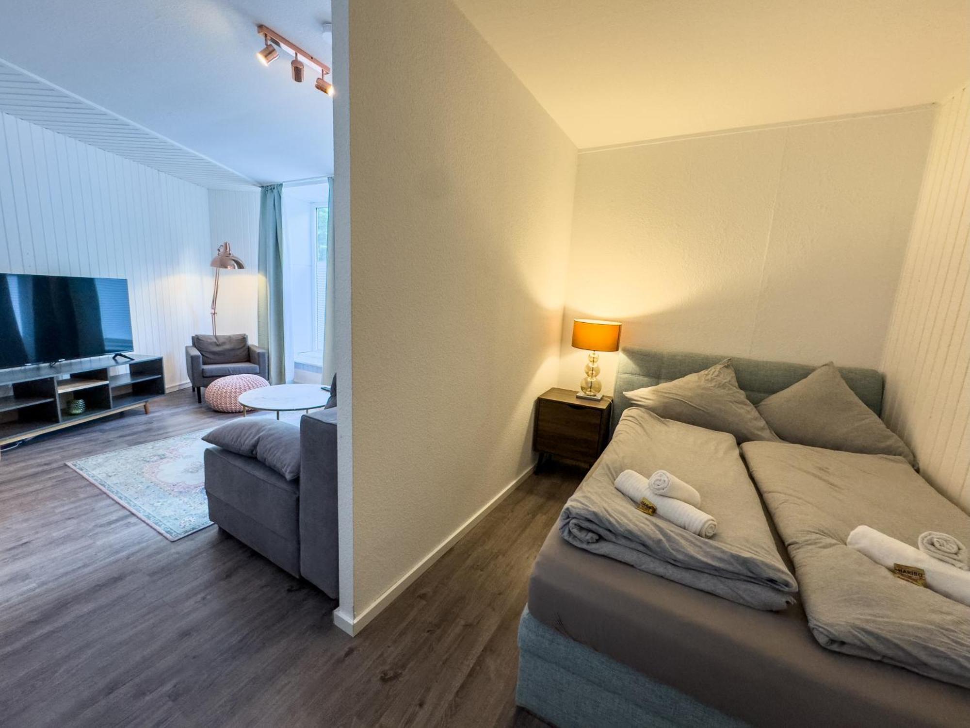 Schoene Wohnung Fuer 4 Gaeste An Der Eilenriede Mit Kostenlosen Parkplaetzen 하노버 외부 사진